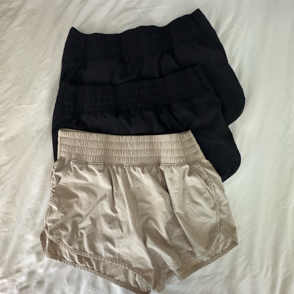 GAP Women Athletic Shorts Set — Black and Beige